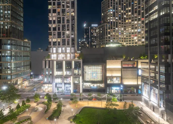 Aloft By Marriott Brooklyn